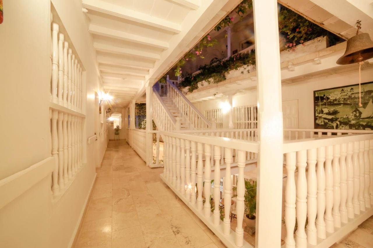 Hotel Kartaxa Cartagena Екстериор снимка
